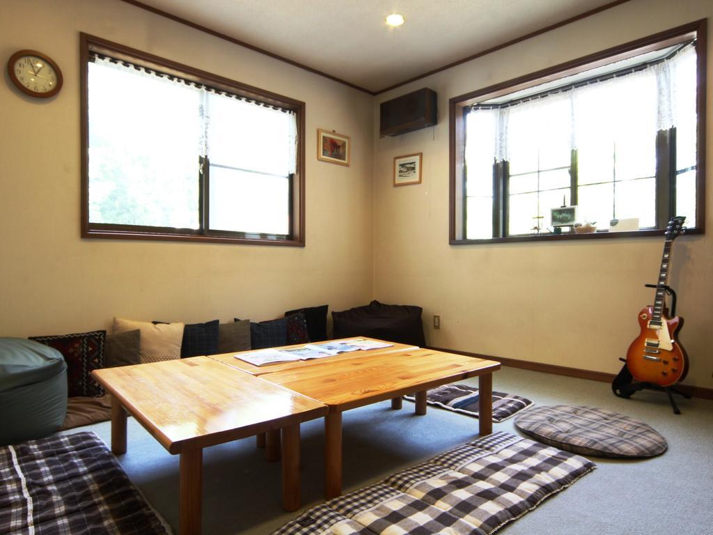 Pension Morinokaze Hakuba Exterior foto